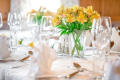 Blumenarrangements_auf_Hochzeiten_by__Brautfoto.at__1794_599f99c566f